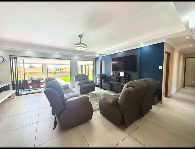 3 BEDROOM HOUSE FOR SALE IN VAALPARK